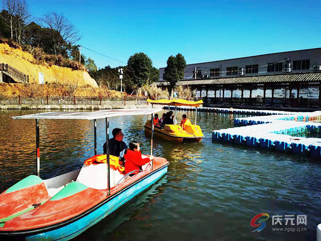 莲湖春节旅游热