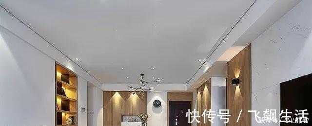 居室|130平三居室，全屋大白墙，原木色柜子，简约极了，客厅最大气