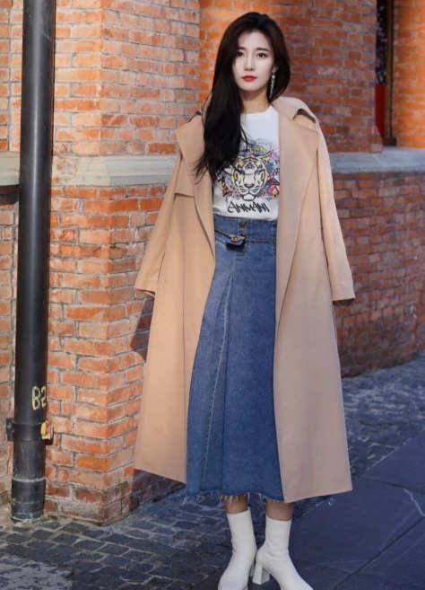 皮革 冬季,大衣别配百褶裙了,试试这几条流行款,遮肉显瘦还耐看!