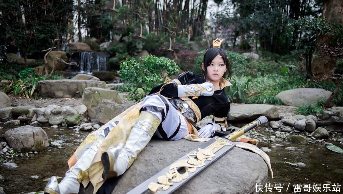 剑网叁秦风二少cosplay