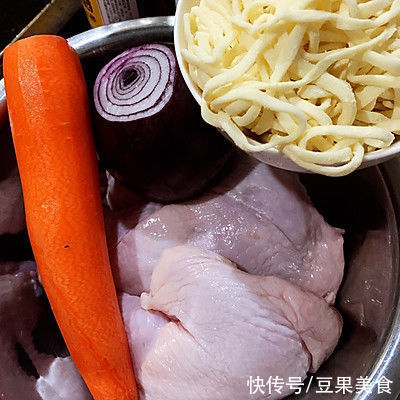 最让孩子停不下筷子的竟然是红烧鸡块焖面