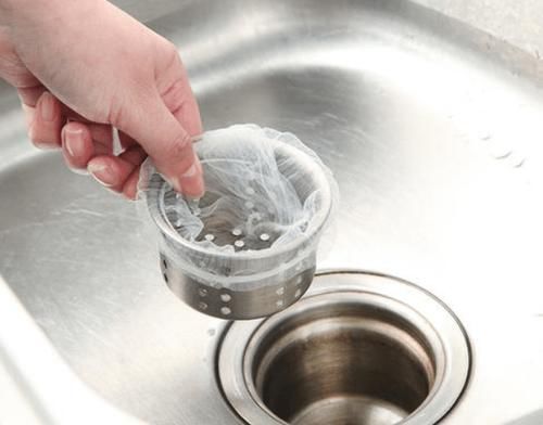 热水|厨房下水道被油污堵住了,不要用热水冲,教你一招通畅无阻