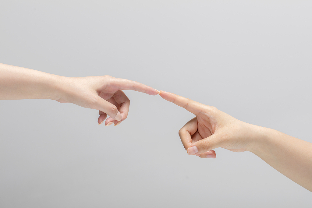 小指|中医一绝每晚搓指甲,等同于给身体做大保健!60天后会有奇效!