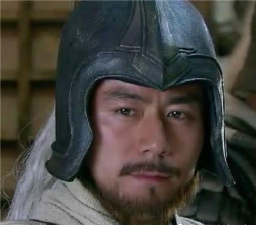 刘备|刘备无立足之地时,糜芳辞去诸侯之位追随,为何在其称王后反叛?