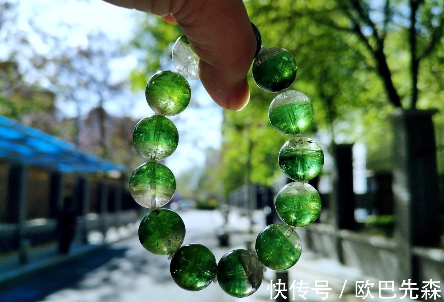 手链|碧玺手链的价格一般是多少才值得买？