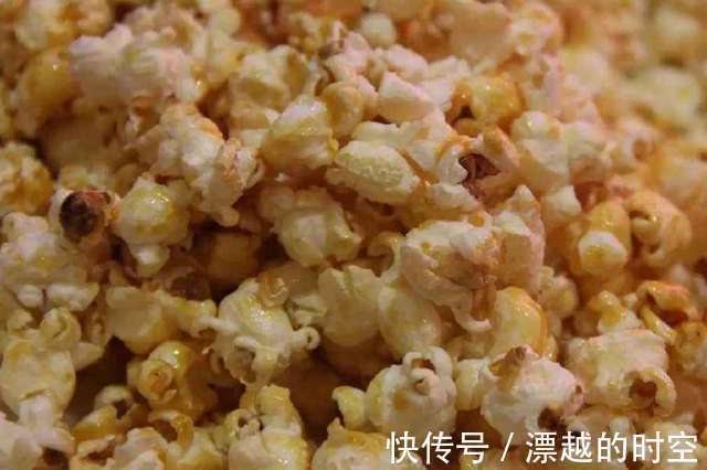 蛋黄派|这四种食物打死都不要买给孩子吃,尤其第三种,你还要买么