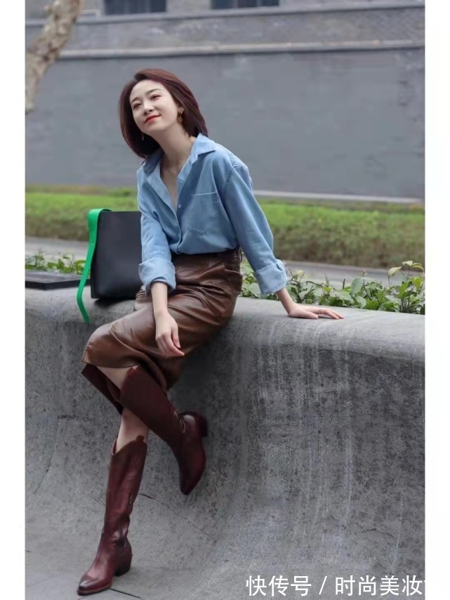 牛仔 平平无奇的“牛仔衬衫”,用这4种搭配技巧,洋气又显气质