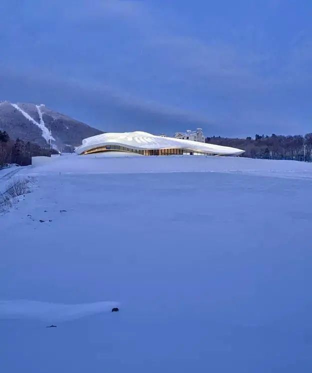 地标|黑龙江新地标，隐蔽在雪山下的飘逸裙摆