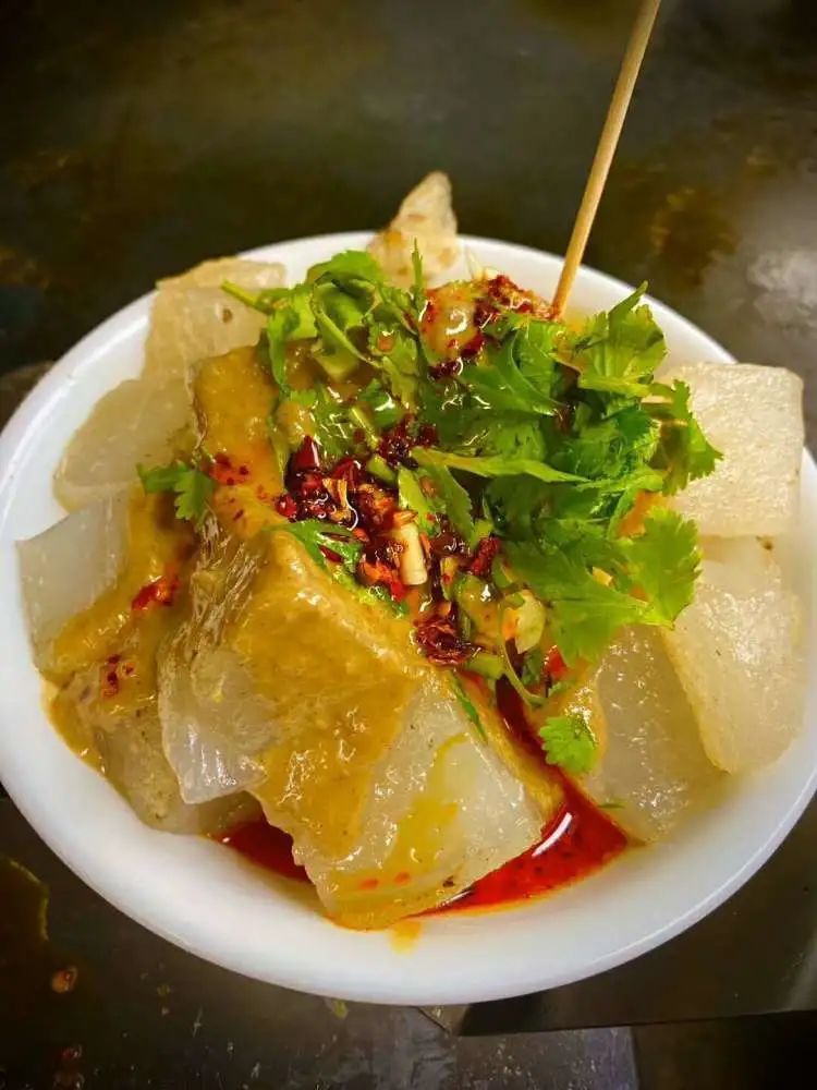 焖子:一块淀粉,凭什么能征服北方?