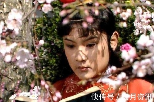 贾府&贾宝玉VS贾琏,他俩谁在贾府的地位高?不同的身份给出了答案