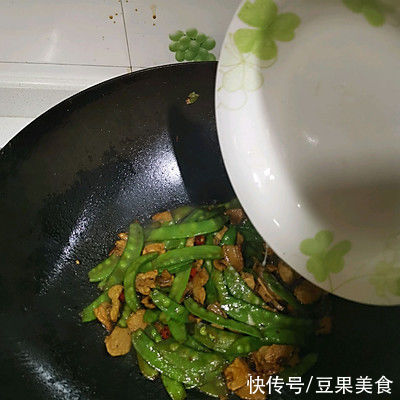 荷兰豆|荷兰豆炒肉竟然这么好做？你一定得学学