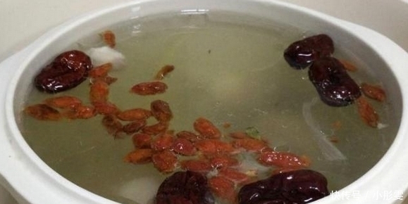 猪蹄|这肉吃得越多,身体越棒,再贵也得咬牙买3斤,孩子多吃强身健体