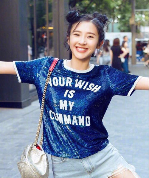 短发怎么扎丸子头？学会下面几款，再也不犯愁了