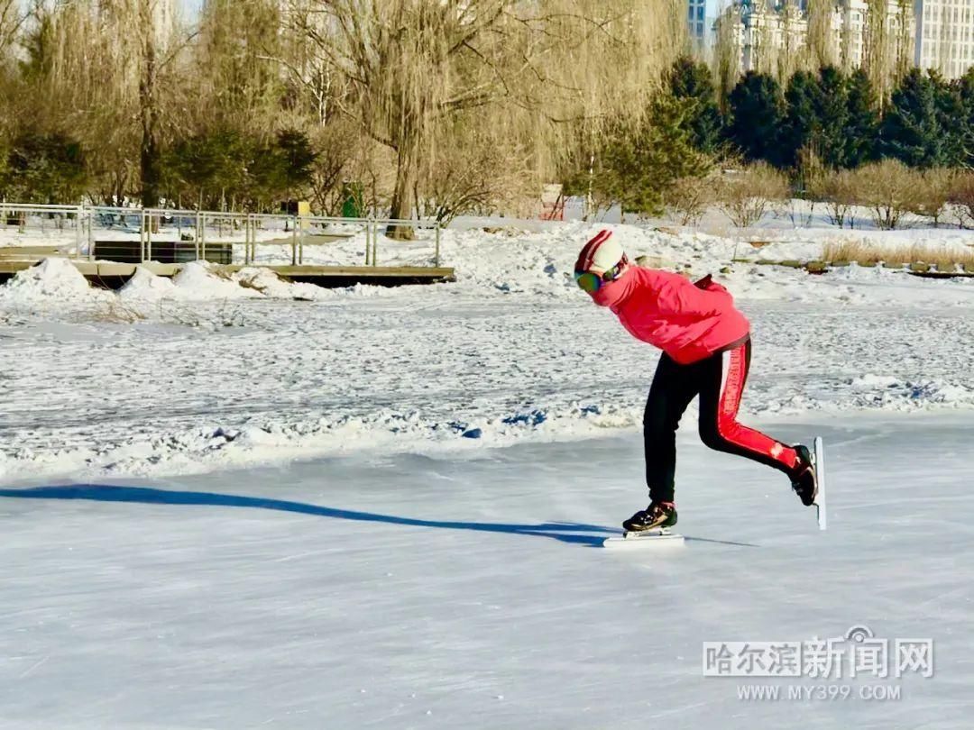 滑冰场|这个免费大滑冰场太赞了