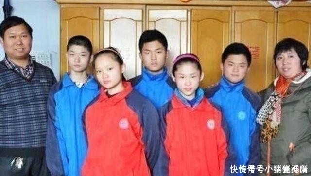 名牌|我国第一例五胞胎已成年,曾经让人羡慕的家庭,最终败给了金钱