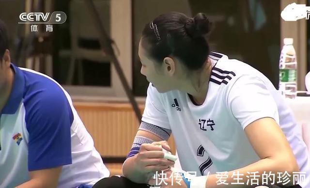 中国女排|颜妮说出道别宣言!女排北长城半夜被疼醒,不断大口喝水另有隐情