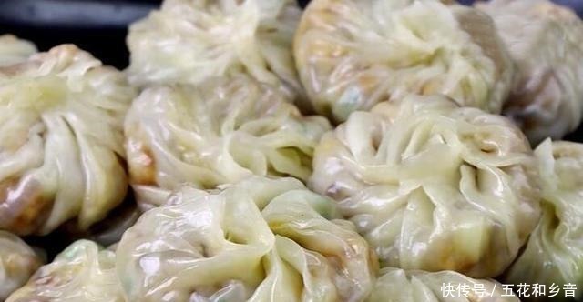 冬天，多吃此菜，维C是苹果5倍，锌是猪肝6倍，包成包子最好吃