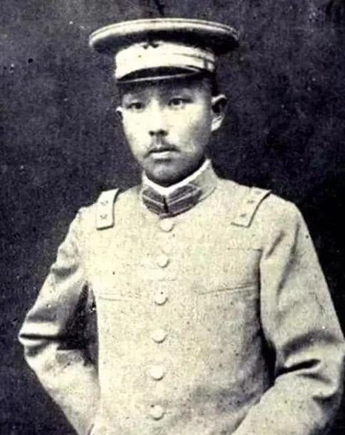 军长|此国军军长率部起义,提出一个苛刻条件,刘伯承坚决不答应