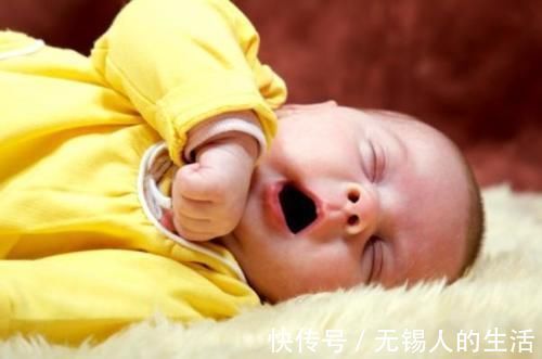 皮屑|新生儿身上5个“不对劲”,其实会自行消失,早点了解不慌张!