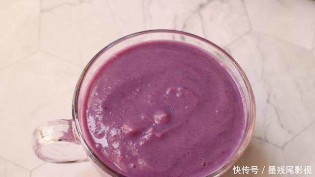  女人要想瘦，晚餐就这样吃，低脂又饱腹，瘦出小蛮腰