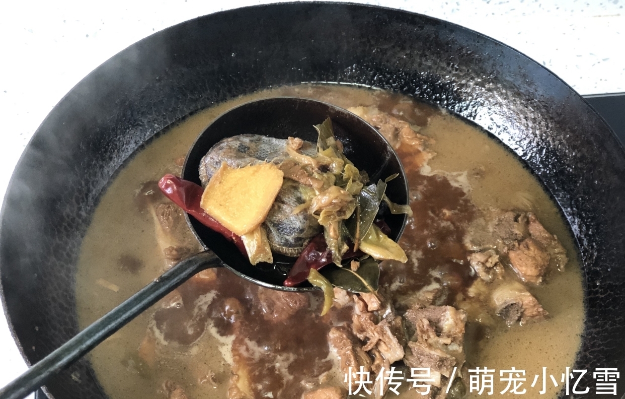 入秋后,遇到此肉要多吃,比牛肉便宜,比鸡肉香,补钙强身少不了