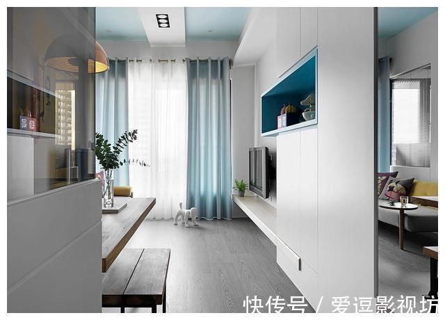 电视柜|她家70㎡，看似简单，却透着艺术家的精致范，小空间的变身术！