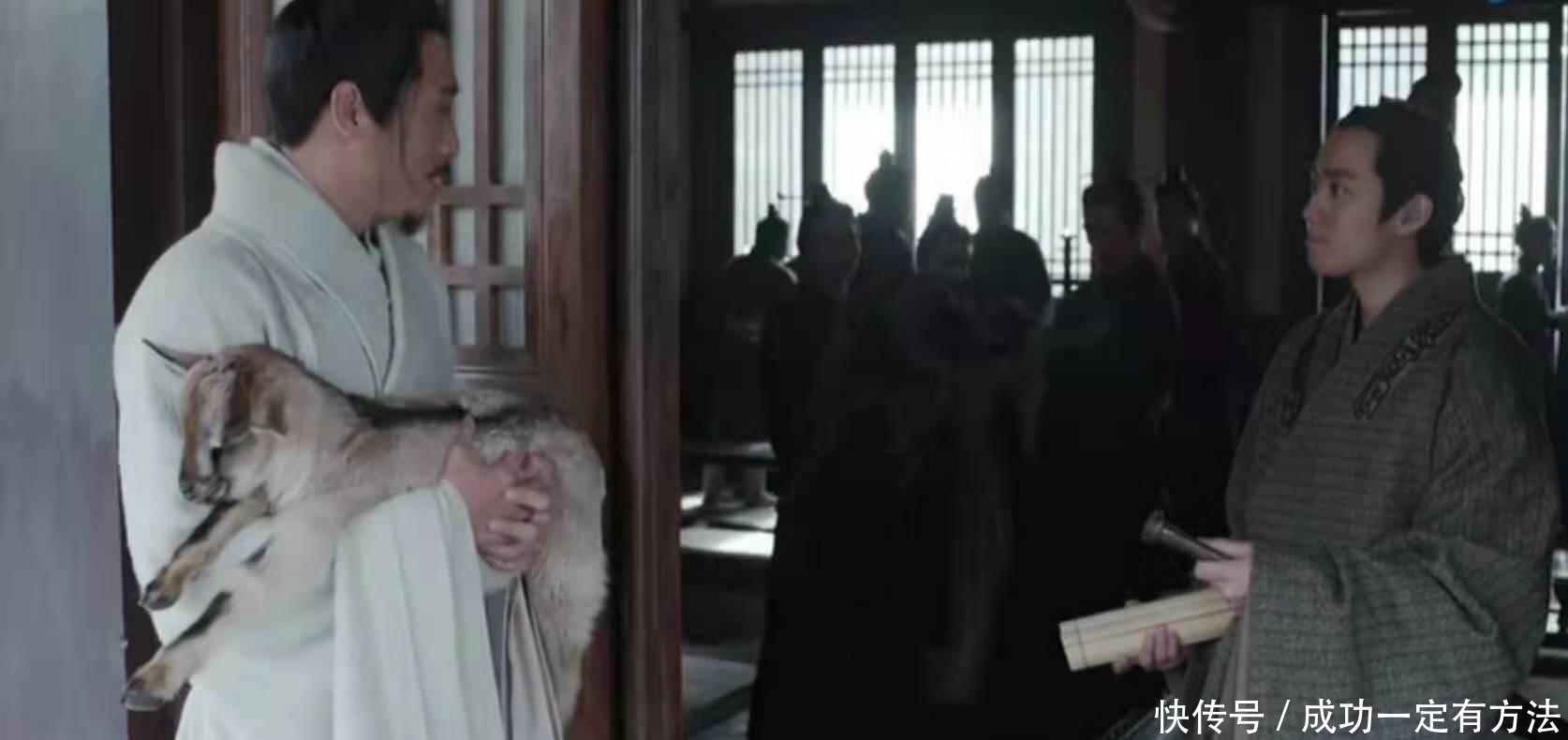 李斯|《大秦赋》中,李斯为什么抱着羊羔去见吕不韦?