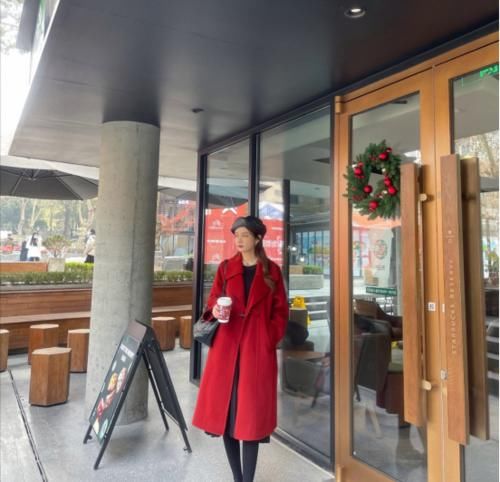 哪种穿搭最减龄？甜美元气风穿搭了解一下，这几种配色超温柔