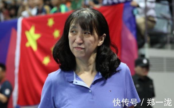 好帮手|蔡斌迎来好帮手,赖亚文亮相训练营大合影,恐成“六朝元老”