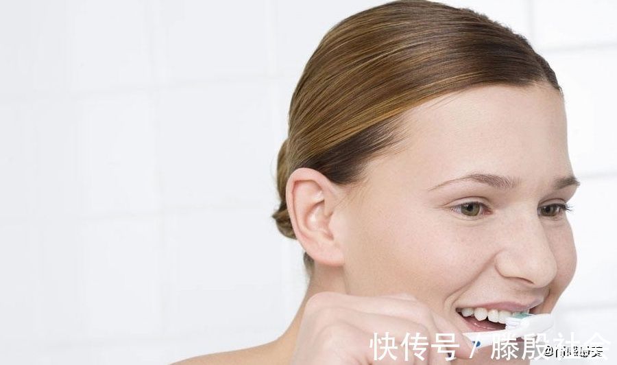 口腔健康|孕妇牙疼影响胎儿发育?孕妈做好这5件事,有利于孕期口腔健康