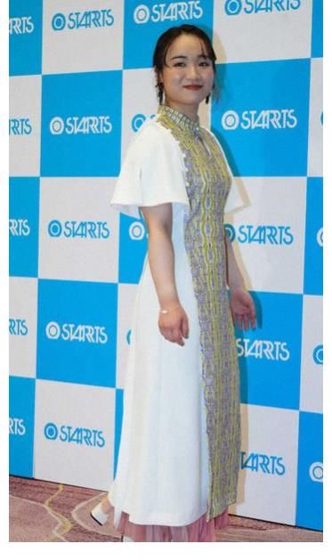 高跟鞋|化身女神！日本的奥运冠军伊藤美诚最新照片曝光，颜值很高啊！