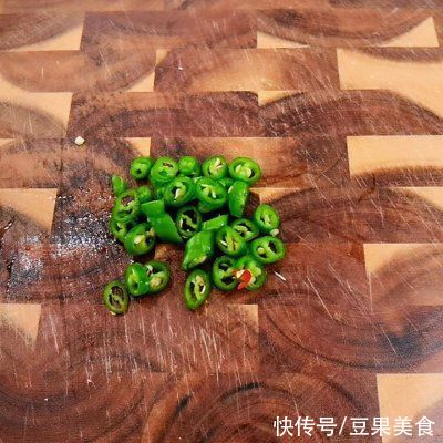 青线椒|新手增强自信心的凉拌菠菜！上桌秒光盘