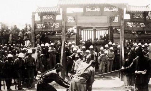 囚犯|古代死囚犯为什么秋后问斩,必须午时三刻背后原因让人毛骨悚然