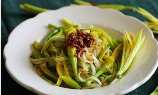 秋水仙碱|比毒品还毒的三种蔬菜,很多人都不清楚,其实早被医生拉入黑名单