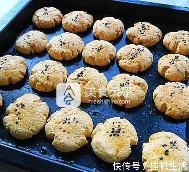 迷你芝麻酥，香酥可口，自制零添加，超简单的下午茶小点