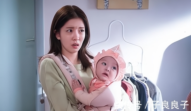 两个人|“儿媳坐月子,我去看望,去厨房做顿月子餐,我扇了儿子两巴掌”