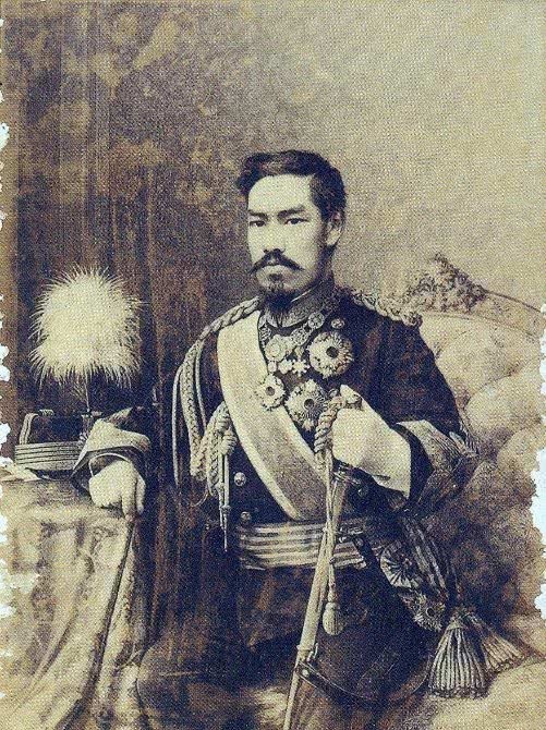 洋务运动|我眼中的:日本天皇明治维新与大清洋务运动的不同