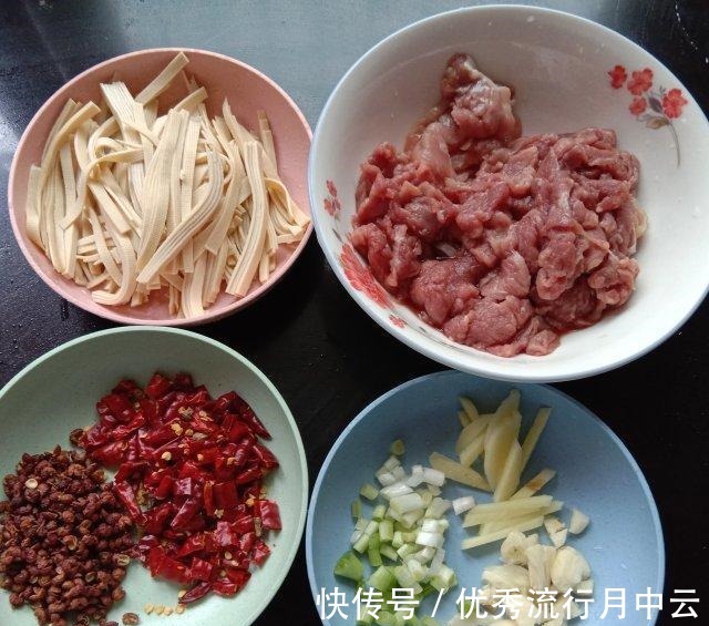 火锅底料|水煮肉片，肉片嫩滑，麻辣鲜香！