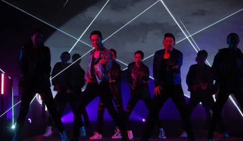 《披荆斩棘的哥哥》四公双人合作来袭，父子组合拿第一，林志炫热狗火花四射