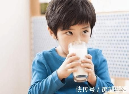 春芳|我们天天都给孩子喝牛奶,为什么孩子还是长不高呢?