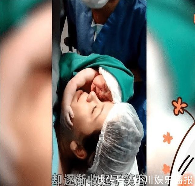 放手|宝宝才刚刚出生,就抱着妈妈不放手,画面真的是好感人