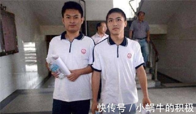 少年英雄|当年宁愿错过高考，也要救下全车人的2位“夺刀少年”，后来怎样