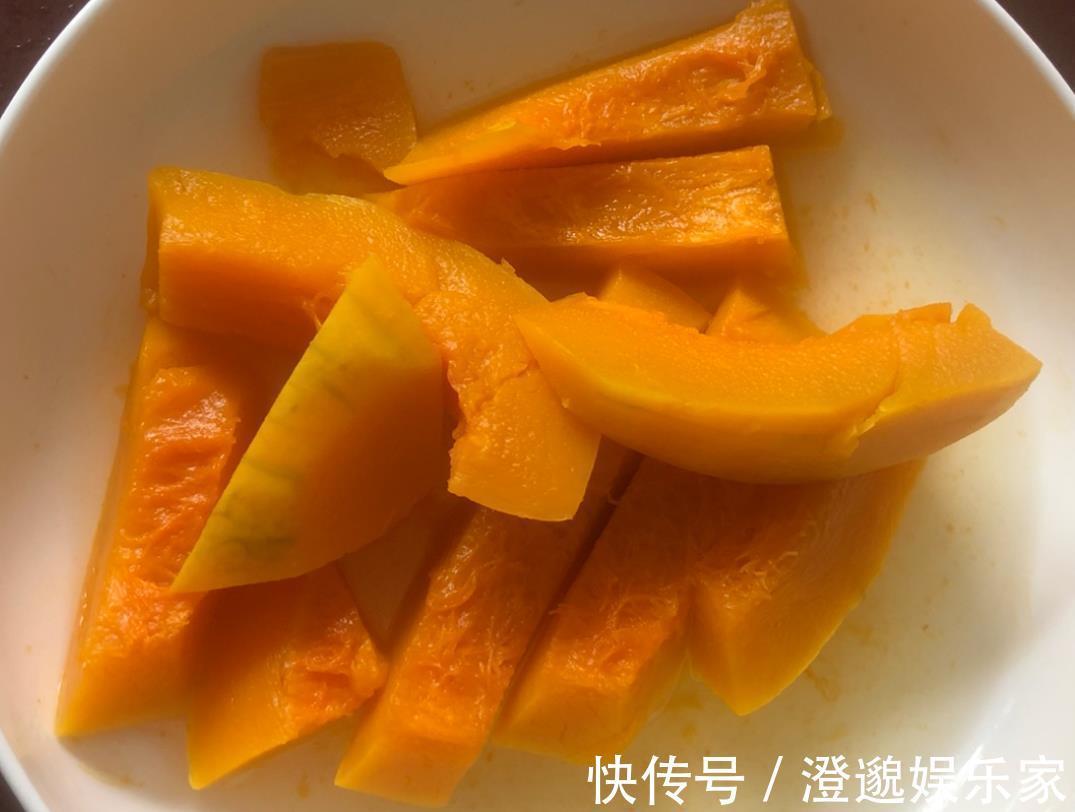 这甜品我隔三差五吃一次,做法超简单,香甜软糯,营养又美味