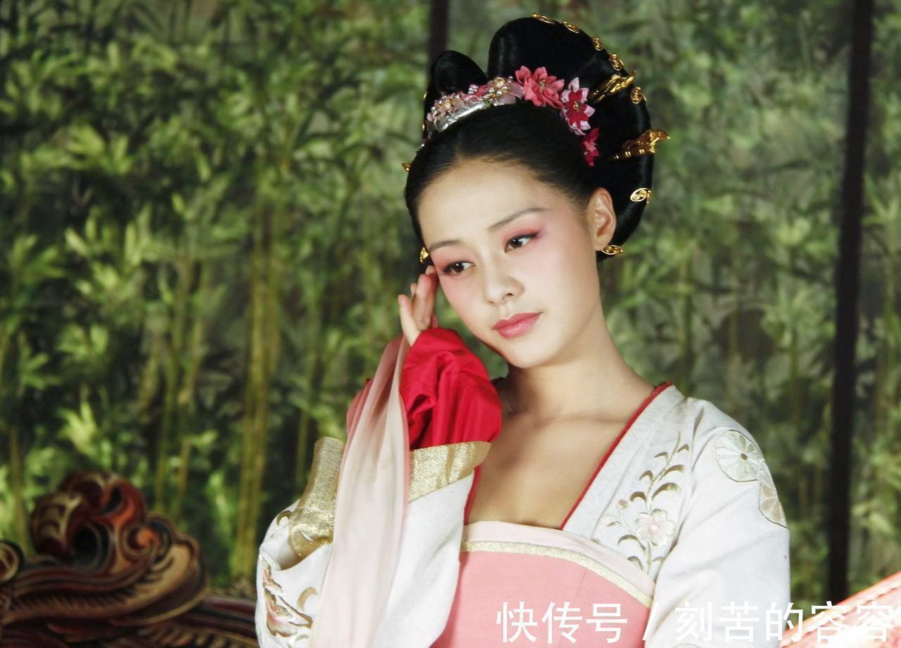 和尚们$你知道唐诗中有一首三十年才写成的诗吗