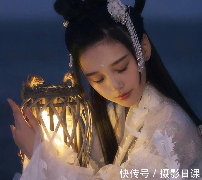 梁尘飞&冬日时光诗六首,昼短苦夜长,何不秉烛游,古人在寒夜里做什么?