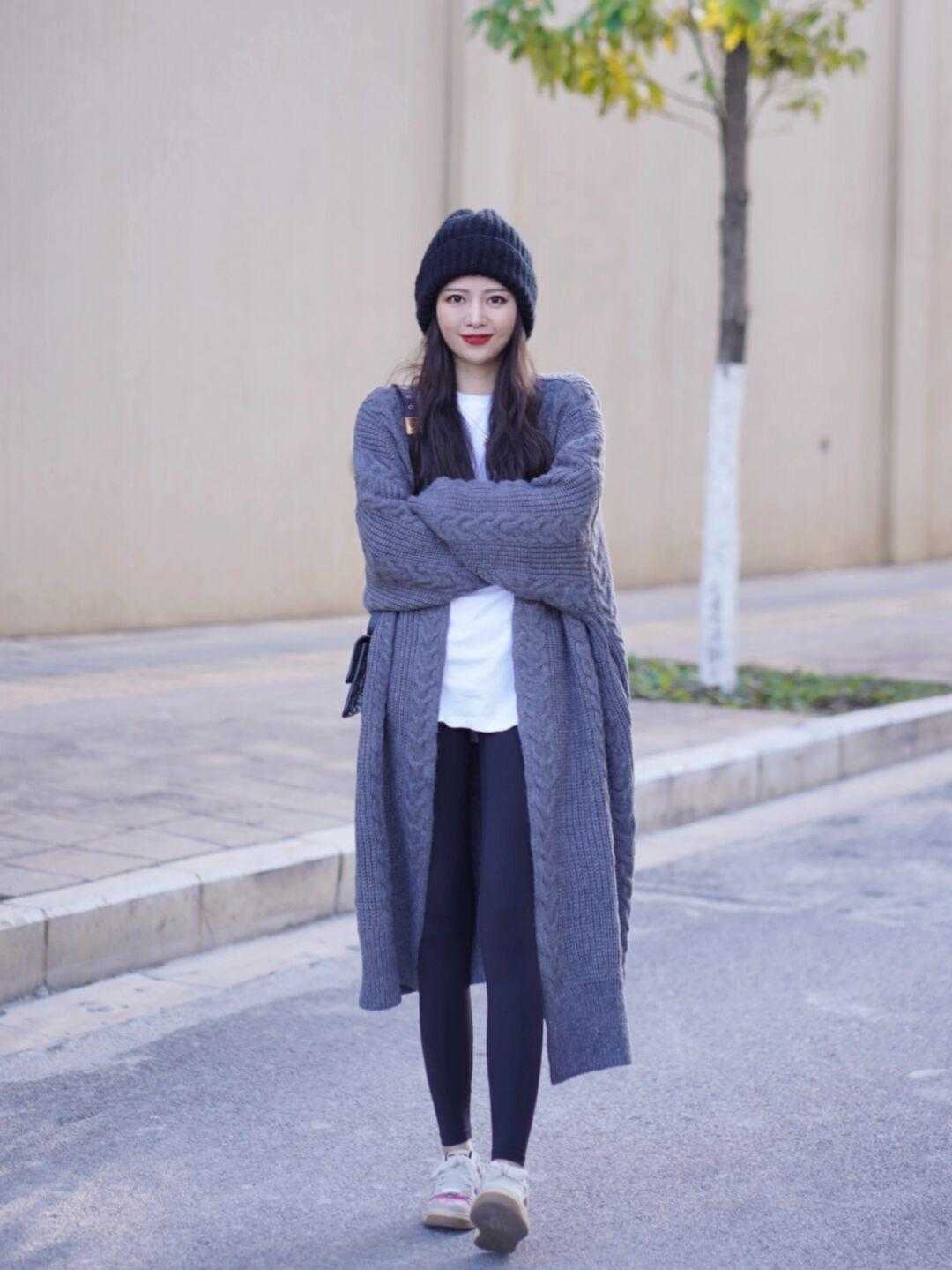 单品 适合早春的职场穿搭,这几种颜色稳重大气不挑人,咋穿都不出错