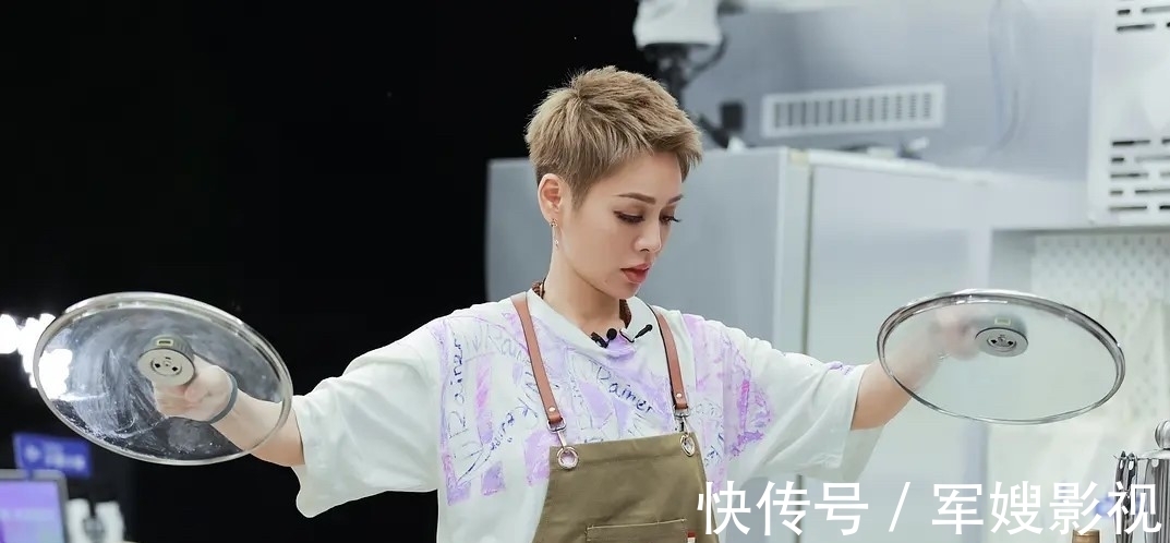 胡萝卜炒肉|离了张亮和林大厨，《中餐厅》迎来新厨师二人组，手法娴熟无可挑剔