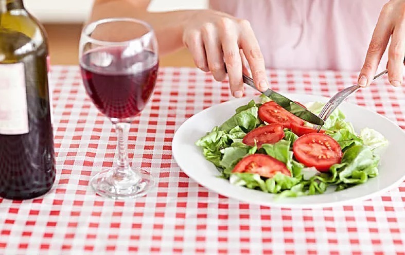 预防|特发性震颤有哪些典型症状,做好预防是关键