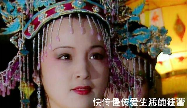 宝钗#红楼梦:金钏竟是黛玉的替死鬼?难怪王夫人想用黛玉的衣服做装裹