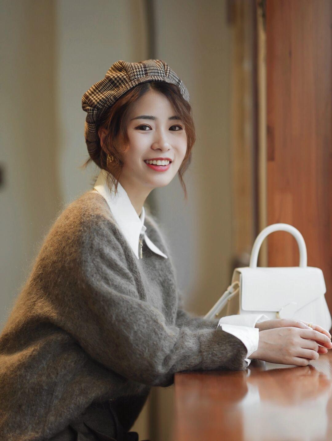 百搭 初冬还是要学一学毛衣搭配,简约高级还暖和,时髦百搭不挑人